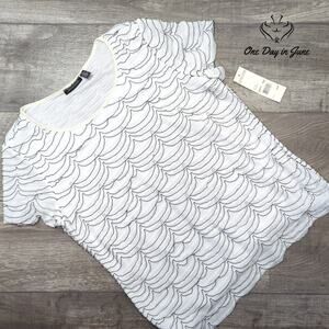 Notations Short Sleeve Top Size L